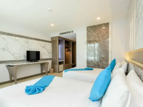 Отель Crystal Palace Pattaya