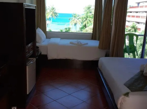Отель Porterhouse Beach