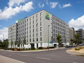 Holiday Inn Express Düsseldorf Airport by IHG