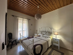 Genari Beach Apartments