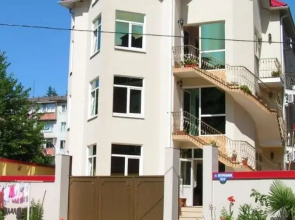 Guest house Lazurit