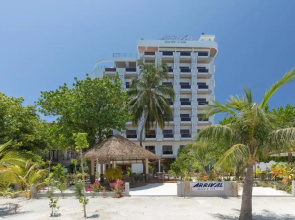 Arrival Beach and Spa at Gulhi