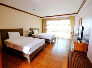 Aiyaree Place Hotel