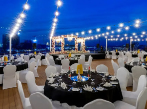 Queen Elizabeth 2 Hotel by Accor