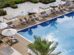 Курортный отель InterContinental Fujairah Resort by IHG
