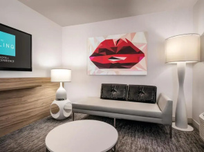 The LINQ Hotel & Casino – A Caesars Rewards Destination