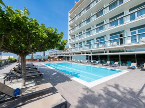 Atenea Port Barcelona Mataro Hotel
