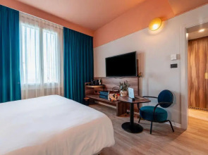 Отель Mercure Bologna Centro