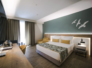 Отель Sailor's Beach Club