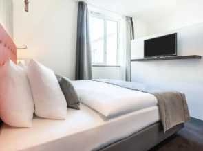 Garner Berlin - Mitte, an IHG Hotel