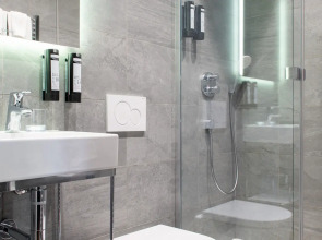 Hotel de la Porte Dorée