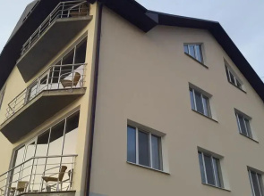 Artari Guest House