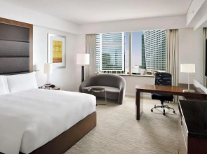 Отель Crowne Plaza Festival City an IHG