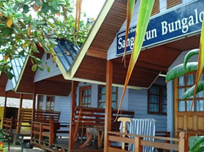 Remark Puzi Hut & Restaurant