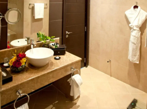 Cristal Hotel Abu Dhabi