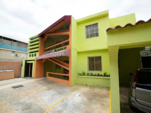 Enrique Hotel 