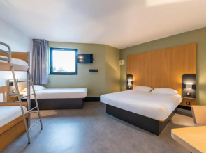 B&B HOTEL Cholet Sud