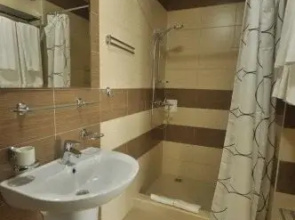 Villa Flora Guest House