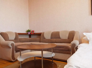 KvartiraSvobodna na Komsomol'skoj Apartaments