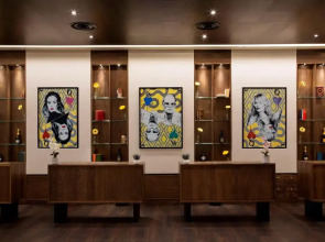 Отель St Giles London