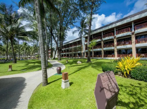 Katathani Phuket Beach Resort