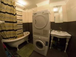 Elite Hostel