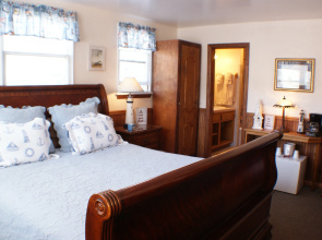 Seacrest Inn