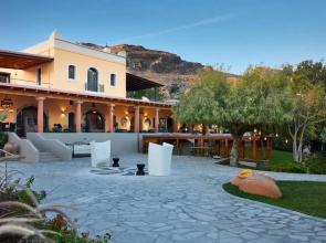 Aquagrand Artistic Luxury Beach Resort - Adults Only