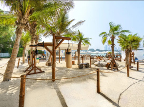 Rixos The Palm Hotel & Suites