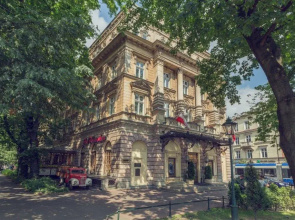 Hotel Royal