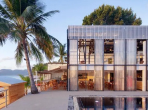 Malibu Beach Resort