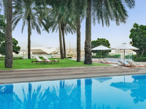 Отель Crowne Plaza Festival City an IHG