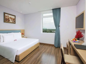 Adora Mira Hotel