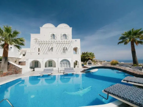 Blue Arise Fira Hotel