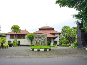 Grand Whiz Nusa Dua Hotel