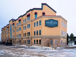 Grand Inn & Residence (ex. Podollan Rez-idence Grande Prairie) 