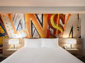 The LINQ Hotel & Casino – A Caesars Rewards Destination