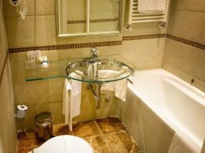 Hotel Homs