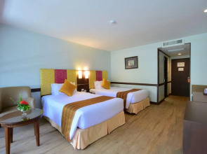 Отель Patong Resort