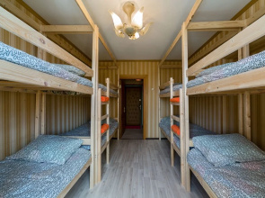 Crazy Monkey Hostel next to the Moscow Zoo
