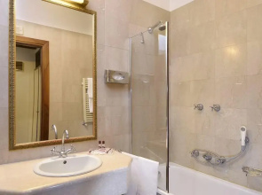 Amadeus Hotel