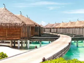Constance Moofushi All Inclusive Hotel