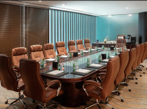 Rixos The Palm Hotel & Suites