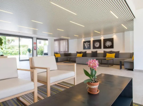 Atenea Park - Suites Apartments