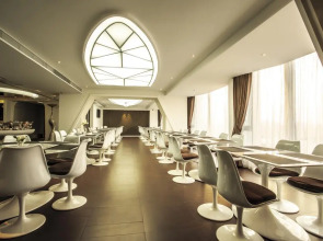 Отель Guangzhou Planet