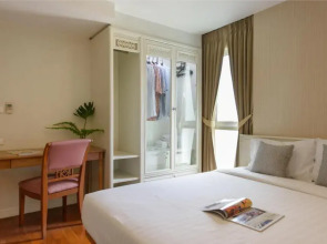 Sabai Sathorn Service Apartment
