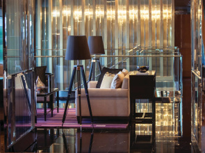 Renaissance Bangkok Ratchaprasong Hotel