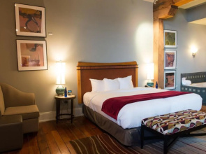 Lancaster Arts Hotel