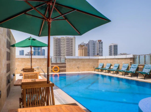 Crystal Plaza Al Majaz Hotel