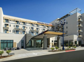 SpringHill Suites by Marriott Oceanside Beach